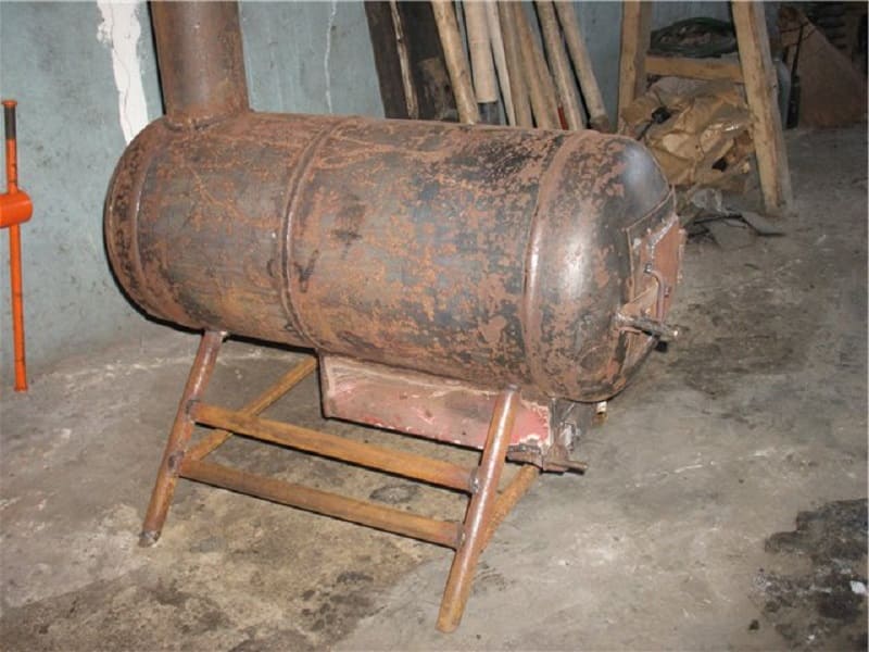 Буржуйка из старого газового баллона